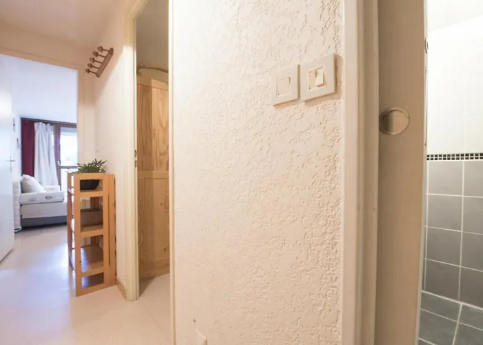 Confortable Proche Telepherique, Ideal Pour 4 Personnes - Fr-1-296-246